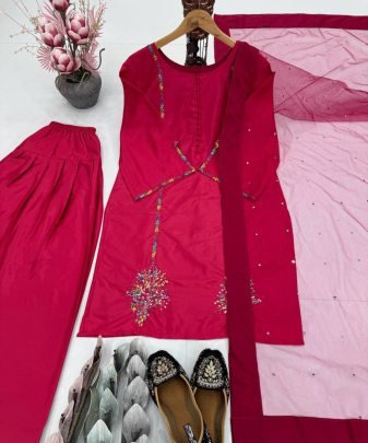 Designer Heavy Natural Creap Embroidered Sequence Work With Fancy Top pent Dupatta Set