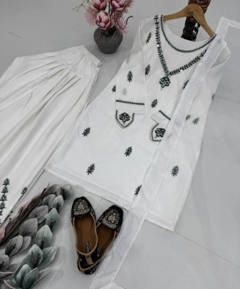 Designer Heavy Natural Creap Embroidery Sequence Work With Fancy Top pent Dupatta Set