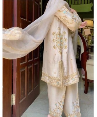 designer Pakistani Natural silk salwar suit set