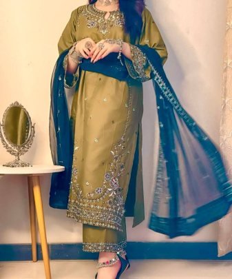 Designer Party Wear 3 Pis Suit Collection