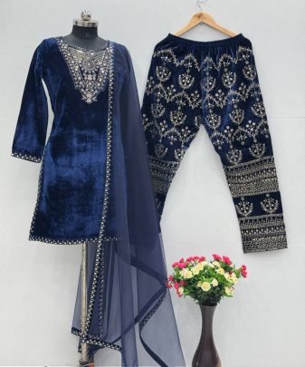 Designer Wear Heavy Viscose Velvet Top With Heavy Work Plazzo