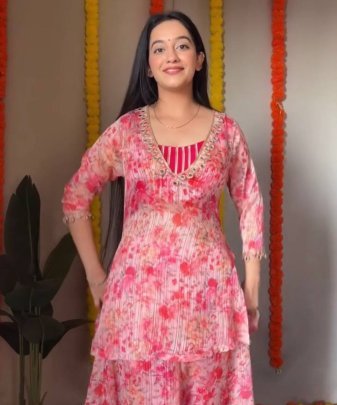 Lunching New Party Wear Blouse Suit Set