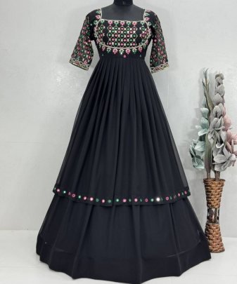 NAVRATRI COLLECTION EMBROIDERY SEQUENCE WORK TOP  WITH LEHENGAS