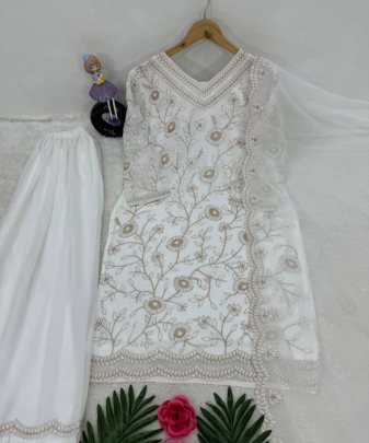 New Designer Heavy Fuax Georgette  Chine Sequence Work Pakistani  Suit