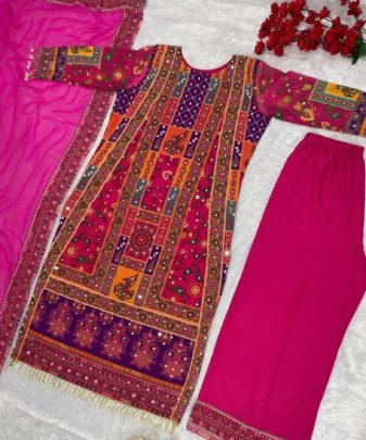 New Designer Heavy Fuax Georgette Digital Print Hand Work Pakistani  Suit