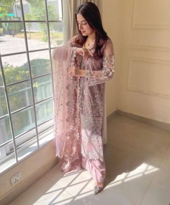 New Designer Heavy  Soft Net Top pent Suit Set