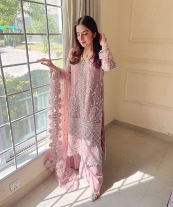 New Designer Heavy  Soft Net Top pent Suit Set