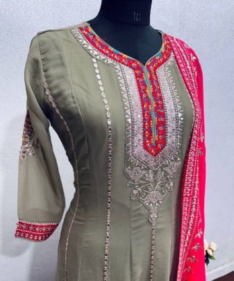 New Designer Party Wear Heavy Georgette Gown With Dupatta