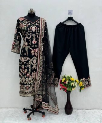 New Designer Wear Heavy Work 3 Pis Suit Set