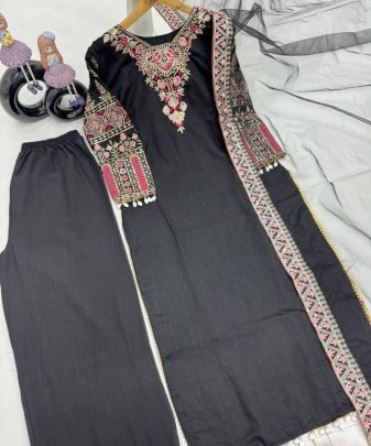 New Designer Wear Heavy Work 3 Pis Suit Set